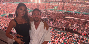 Η Kiss Cam των Coldplay «τσάκωσε» τον Μέσι μετά τον σάλο με τον CEO και την παράνομη σχέση Η Kiss Cam των Coldplay «τσάκωσε» τον Μέσι μετά τον σάλο με τον CEO και την παράνομη σχέση