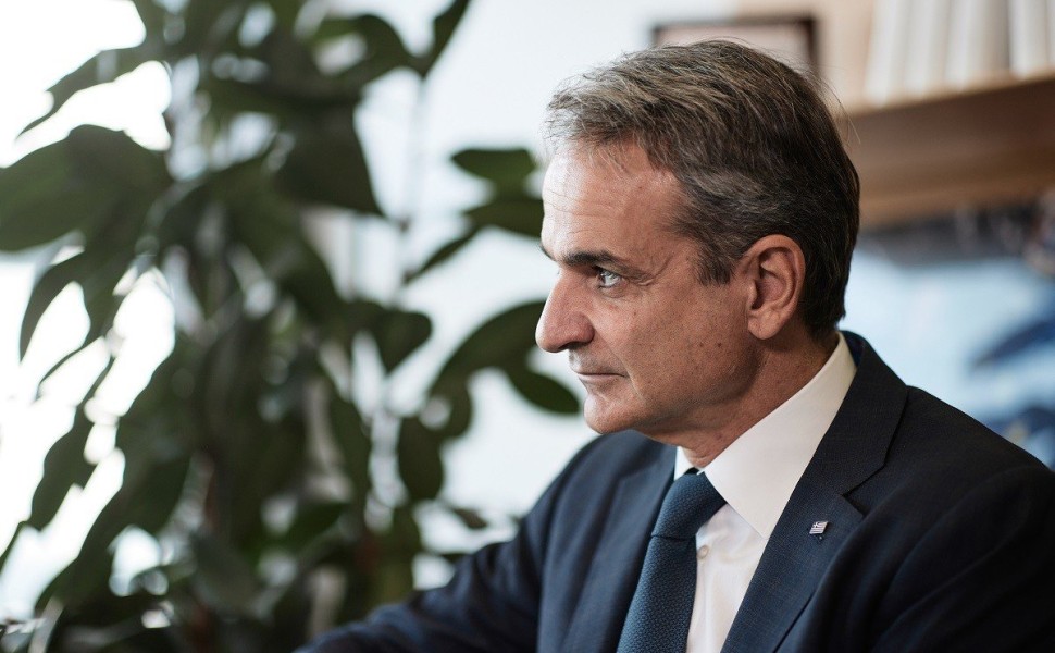 Συνάντηση του Πρωθυπουργού Κυριάκου Μητσοτάκη με την Πρόεδρο του Ευρωπαϊκού Κοινοβουλίου Roberta Metsola και την Πρόεδρο της Ευρωπαϊκής Επιτροπής Ursula von der Leyen. Τρίτη 12 Σεπτεμβρίου 2023 (ΔΗΜΗΤΡΗΣ ΠΑΠΑΜΗΤΣΟΣ/ΓΡΑΦΕΙΟ ΤΥΠΟΥ ΠΡΩΘΥΠΟΥΡΓΟΥ/EUROKINISSI Συνάντηση του Πρωθυπουργού Κυριάκου Μητσοτάκη με την Πρόεδρο του Ευρωπαϊκού Κοινοβουλίου Roberta Metsola και την Πρόεδρο της Ευρωπαϊκής Επιτροπής Ursula von der Leyen. Τρίτη 12 Σεπτεμβρίου 2023 (ΔΗΜΗΤΡΗΣ ΠΑΠΑΜΗΤΣΟΣ/ΓΡΑΦΕΙΟ ΤΥΠΟΥ ΠΡΩΘΥΠΟΥΡΓΟΥ/EUROKINISSI
