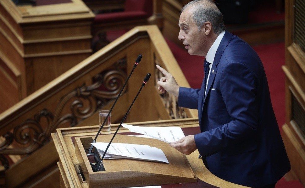 Συζήτηση στην Ολομέλεια της Βουλής, των άρθρων και του συνόλου του σχεδίου νόμου "Ενίσχυση του εισοδήματος των μισθωτών, των νέων, της οικογένειας και της εργασίας - συνταξιοδοτικές ρυθμίσεις", Τετάρτη 26 Ιουλίου 2023.
(ΒΑΣΙΛΗΣ ΡΕΜΠΑΠΗΣ/EUROKINISSI) Συζήτηση στην Ολομέλεια της Βουλής, των άρθρων και του συνόλου του σχεδίου νόμου "Ενίσχυση του εισοδήματος των μισθωτών, των νέων, της οικογένειας και της εργασίας - συνταξιοδοτικές ρυθμίσεις", Τετάρτη 26 Ιουλίου 2023.
(ΒΑΣΙΛΗΣ ΡΕΜΠΑΠΗΣ/EUROKINISSI)