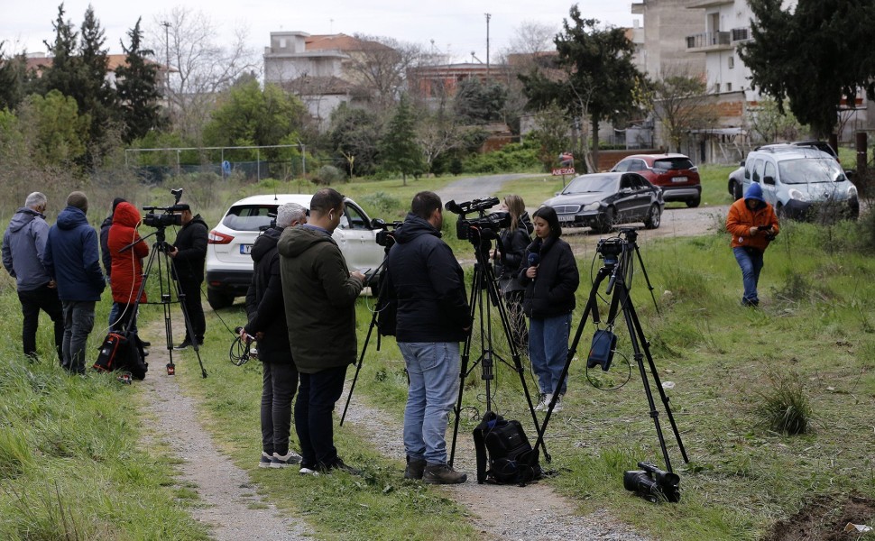 ***** ΠΡΟΣΟΧΗ - ΣΗΜΕΙΩΣΗ ΓΙΑ ΤΟΝ ΑΡΧΙΣΥΝΤΑΚΤΗ ****
**  Η φωτογραφία έχει ληφθεί χωρίς τη ρητή άδεια των εικονιζόμενων. Η δημοσίευση των χαρακτηριστικών τους γίνεται αποκλειστικά με ευθύνη του χρήστη **