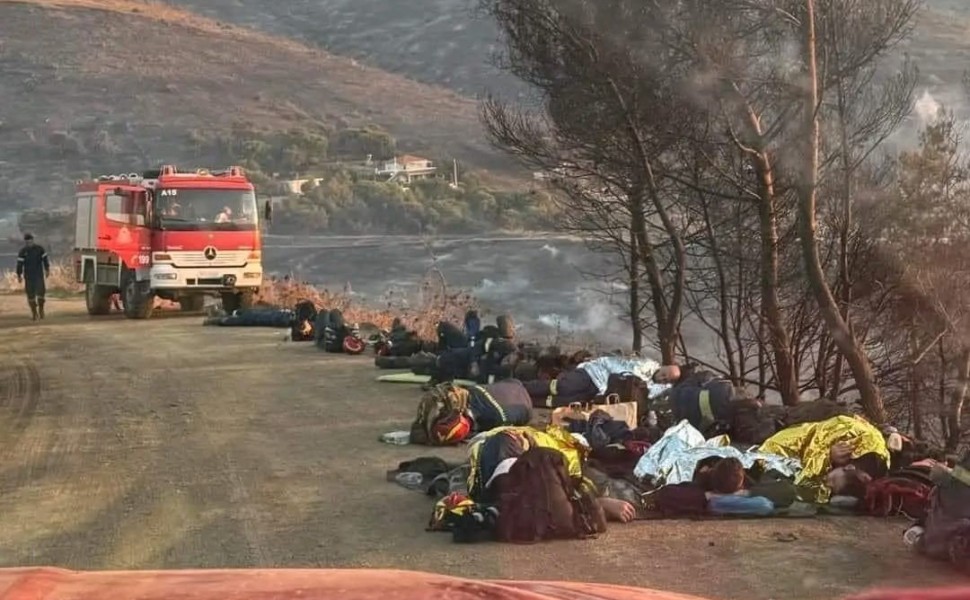 Πηγή: Facebook/Εποχικοί Πυροσβέστες