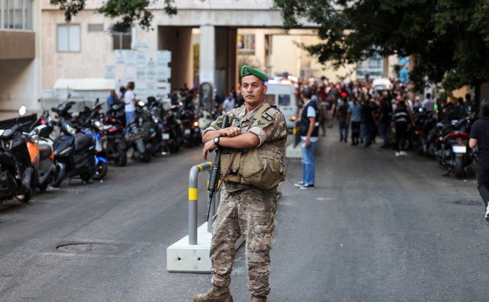 Χάος στον Λίβανο από τις εκρήξεις βομβητών. Το Ισραήλ δείχνει η Χεζμπολάχ / Reuters