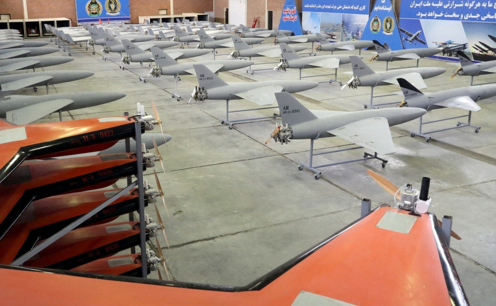 Drones σε στρατιωτική τοποθεσία του Ιράν. Φωτό: Reuters