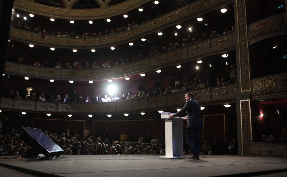 Ο Αλέξης Τσίπρας χωρίς μισόλογα περιέγραψε τη νέα κυβερνητική πλειοψηφία μέσα από έναν νέο πολιτικό σχηματισμό / Intime