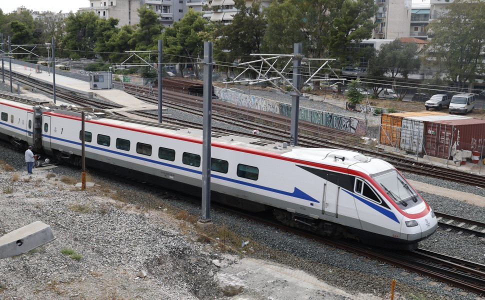 Αμαξοστοιχία της Ηellenic Train / Eurokinissi