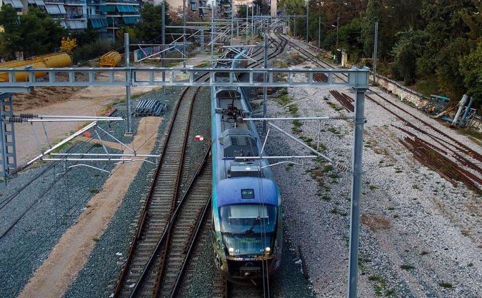 ΤΡΑΙΝΟ ΠΡΟΑΣΤΙΑΚΟΣ (ΚΟΝΤΑΡΙΝΗΣ ΓΙΩΡΓΟΣ EDUROKINISSI)