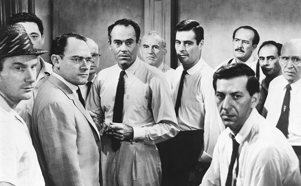 Σκήνη από την ταινία 12 ένορκοι του 1957 Photo by Silver Screen Collection/Getty Images) Σκήνη από την ταινία 12 ένορκοι του 1957 Photo by Silver Screen Collection/Getty Images)
