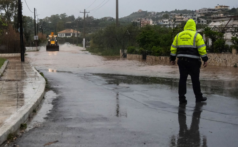 Στιγμιότυπο από παλαιότερη νεροποντή στην Κρήτη/Φωτ. αρχείου EUROKINISSI