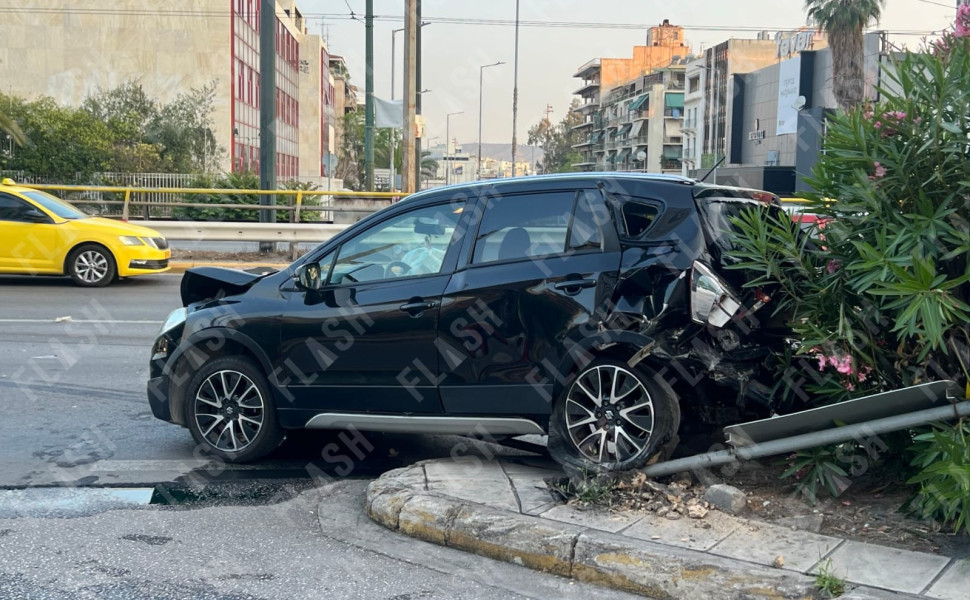 Τροχαίο στη λεωφόρο Συγγρού