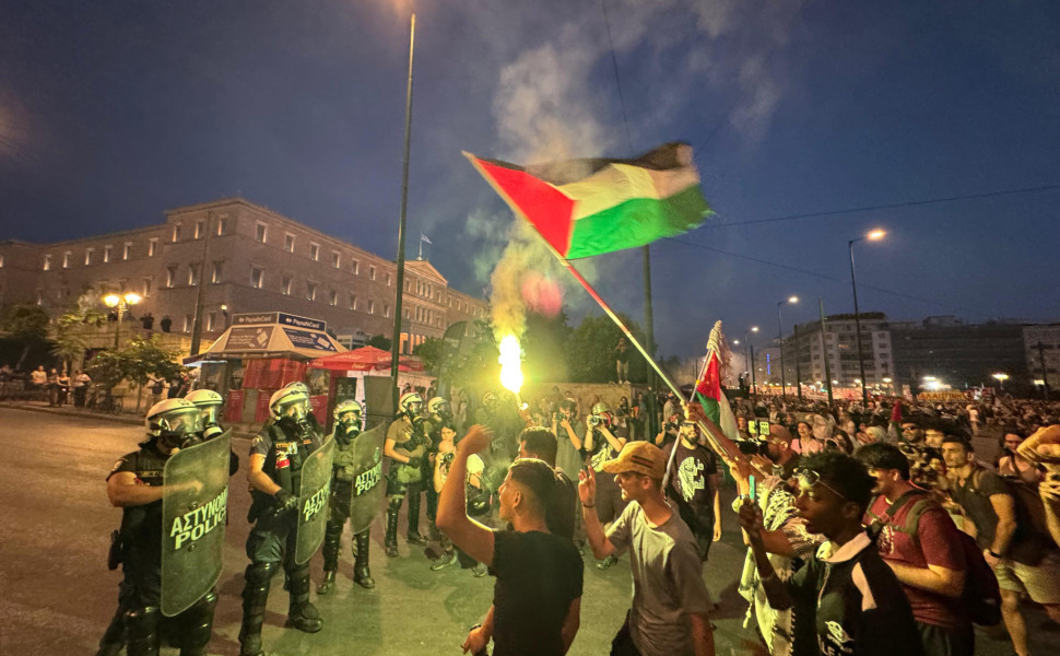 Εικόνα από τη διαδήλωση για τη Γάζα (φωτο: Flash,gr/Γιάννης Κέμμος) Εικόνα από τη διαδήλωση για τη Γάζα (φωτο: Flash,gr/Γιάννης Κέμμος)