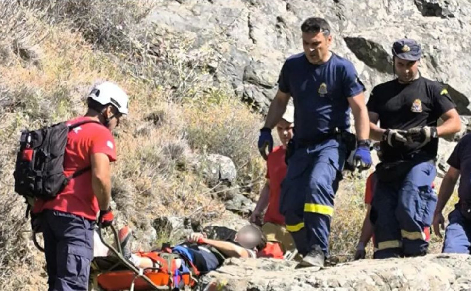 Φωτογραφία από τη διάσωση του Ιταλού στο φαράγγι της Ρίχτης/ΕΔΕΑΚ Φωτογραφία από τη διάσωση του Ιταλού στο φαράγγι της Ρίχτης/ΕΔΕΑΚ