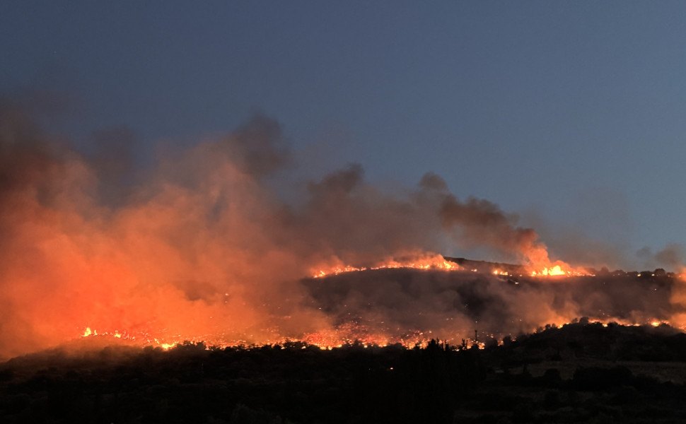 Μεγάλη φωτιά στη Ναύπακτο / Eurokinissi Μεγάλη φωτιά στη Ναύπακτο / Eurokinissi