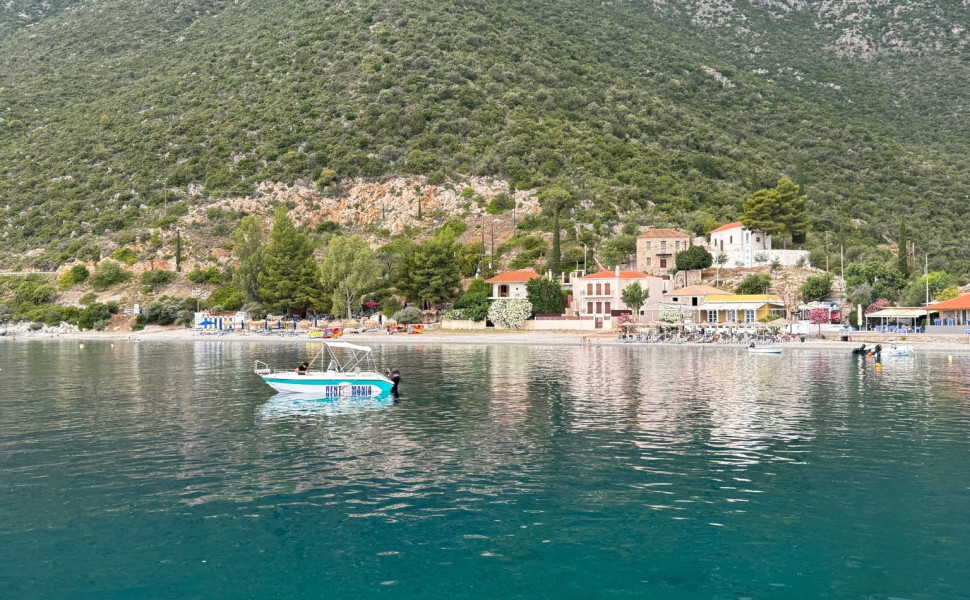 ΑΠΕ ΜΠΕ ΑΠΕ ΜΠΕ