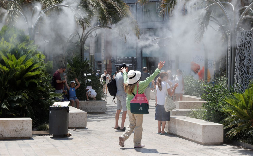 Υψηλές θερμοκρασίες επικρατούν σε όλες τις χώρες της Νότιας Ευρώπης/ΑΠΕ-ΜΠΕ