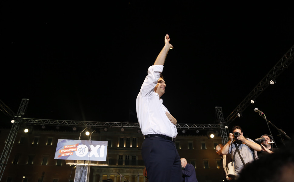 Ο κ. Τσίπρας στη συγκέντρωση υπέρ του «ΌΧΙ» στην πλατεία Συντάγματος / Eurokinissi