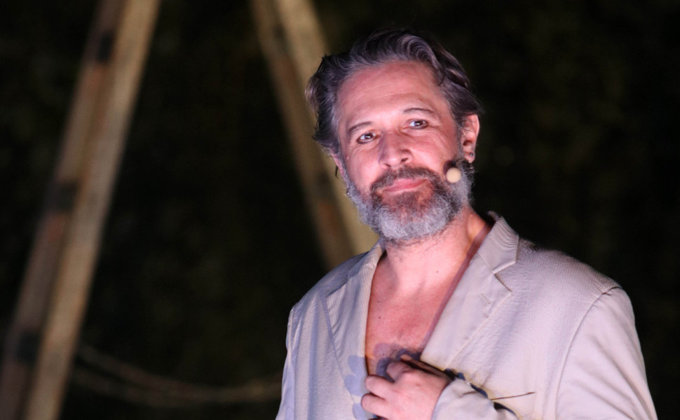 φωτογραφία NDP φωτογραφία NDP
