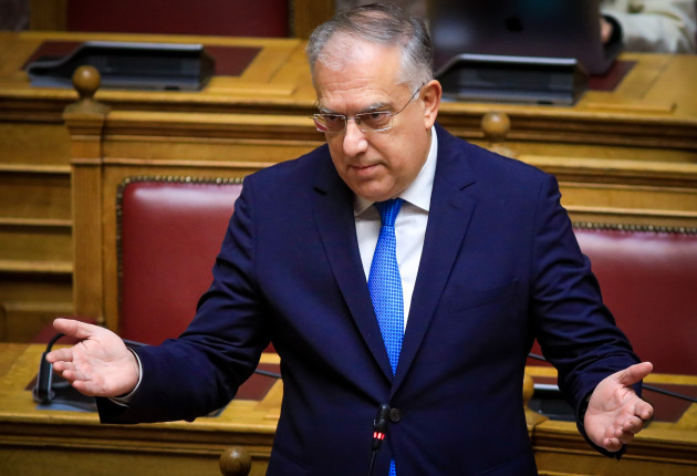 «Κομμουνιστικό» το πλαφόν αλλά ο Θεοδωρικάκος είχε άλλη άποψη